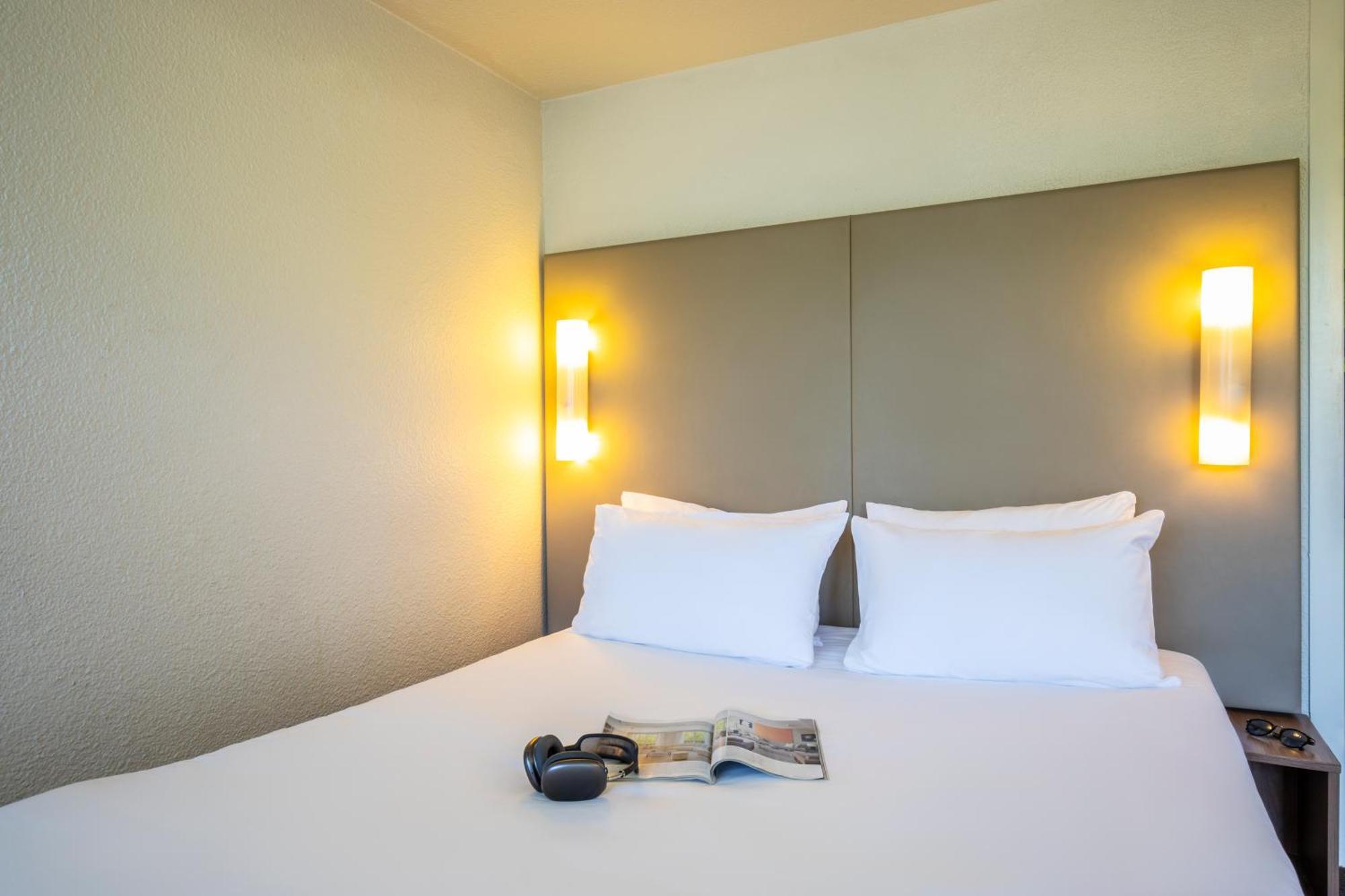 Campanile Hotel 3*