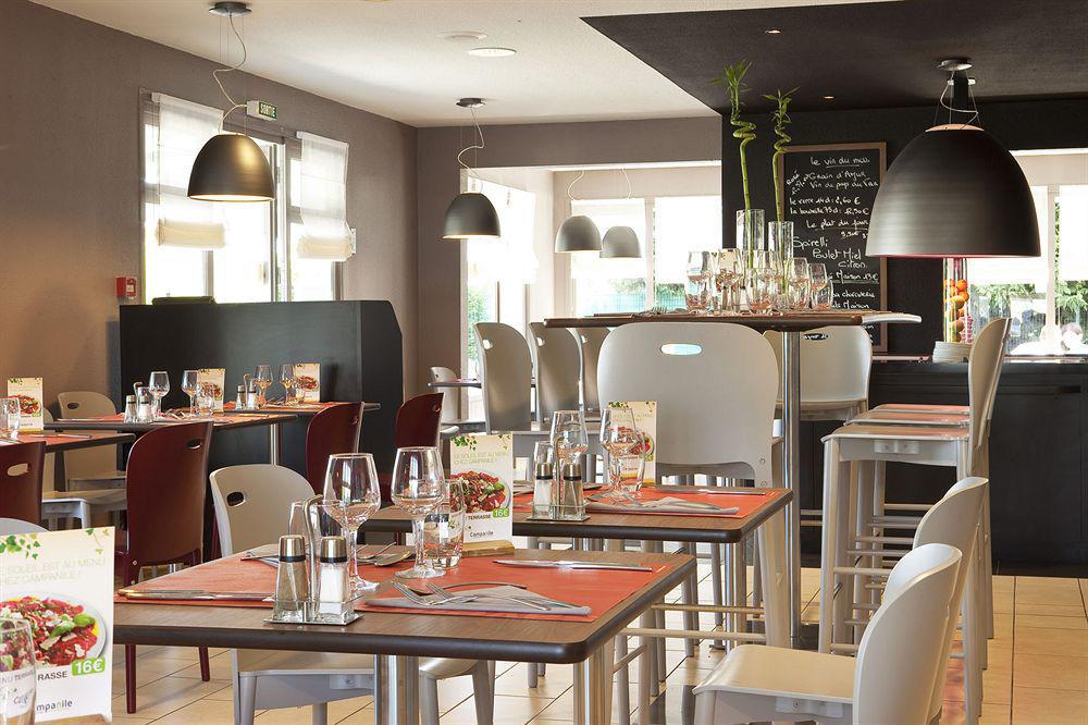Campanile Hotel Fougeres